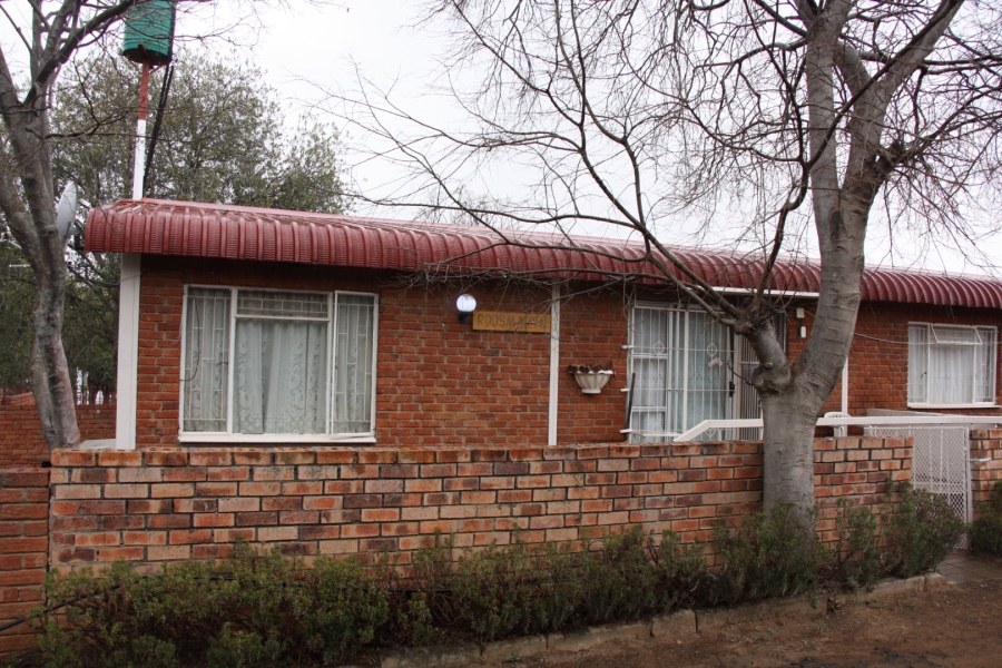 11 Bedroom Property for Sale in Dewetsdorp Free State